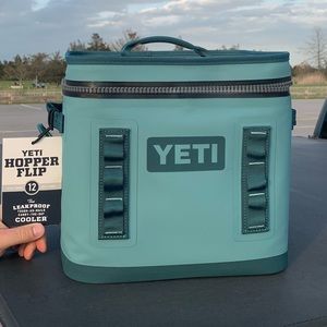 Yeti Hopper Flip cooler River Green Brand new